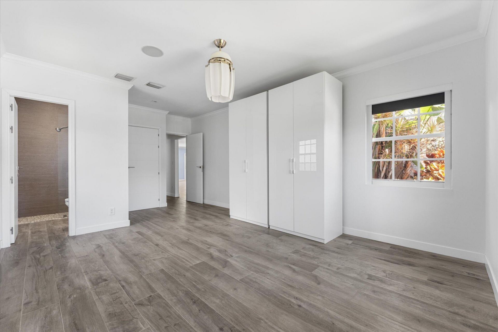 8934 Emerson Avenue, Surfside, FL 33154 Photo