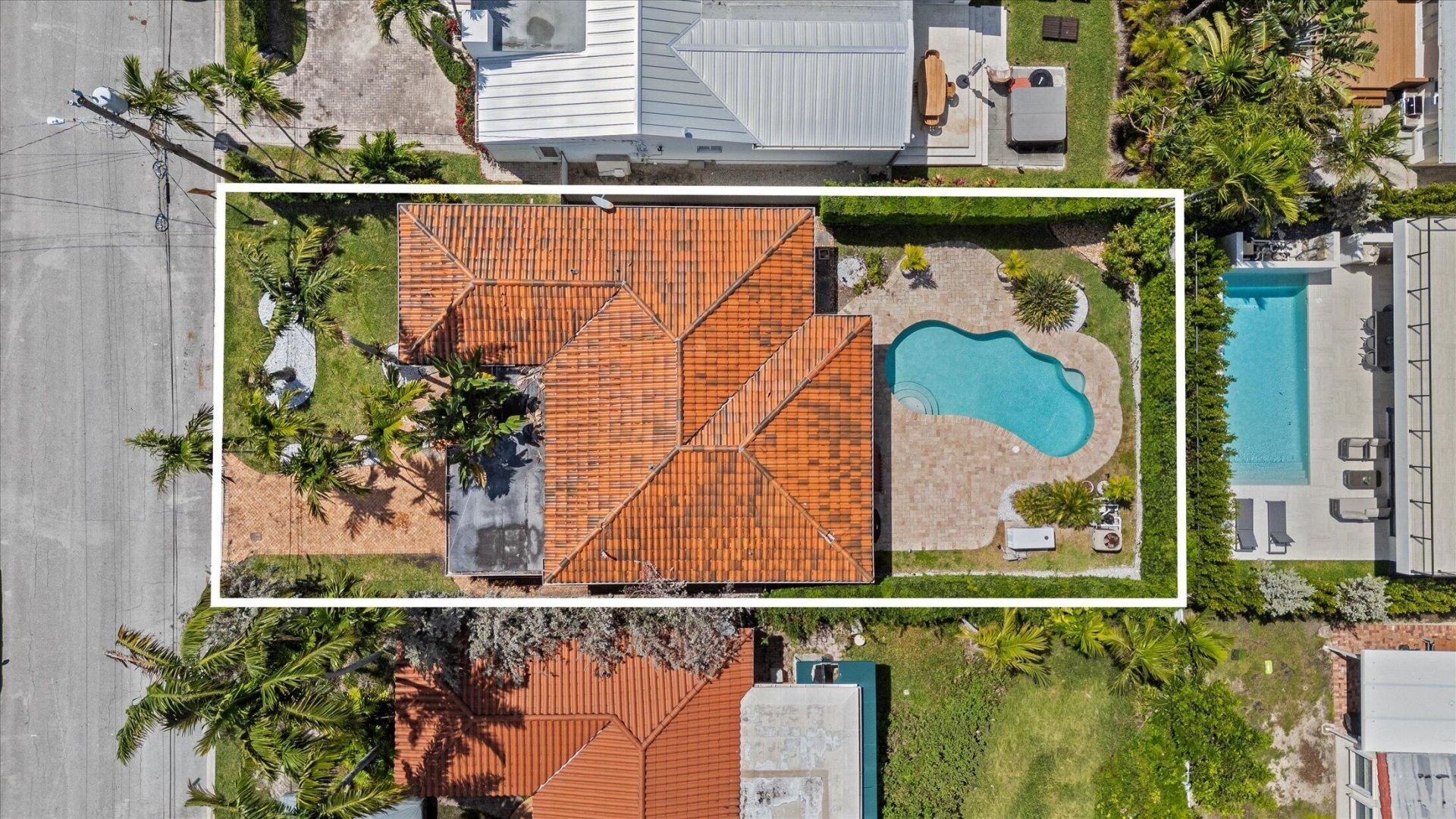 8934 Emerson Avenue, Surfside, FL 33154 Photo