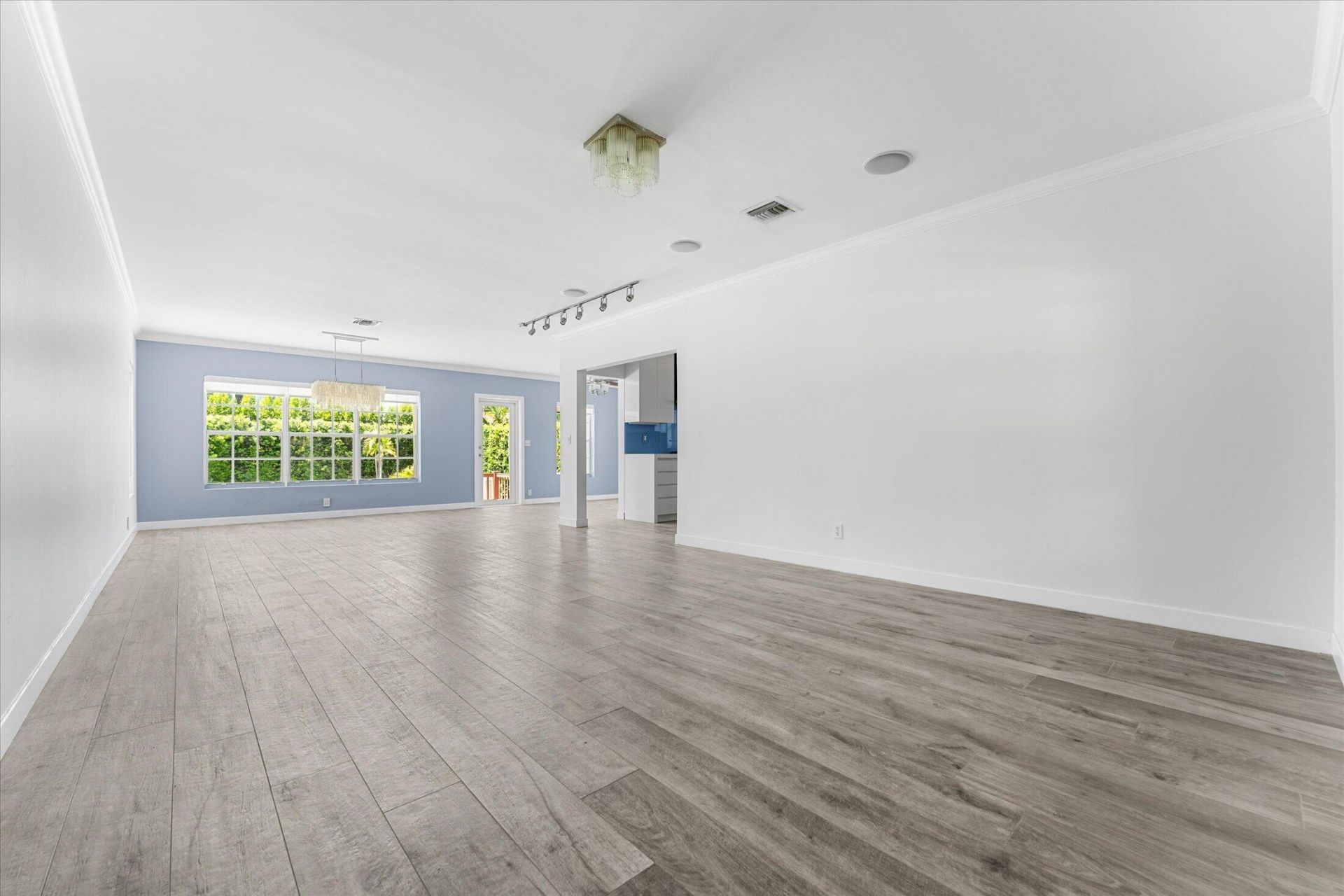 8934 Emerson Avenue, Surfside, FL 33154 Photo