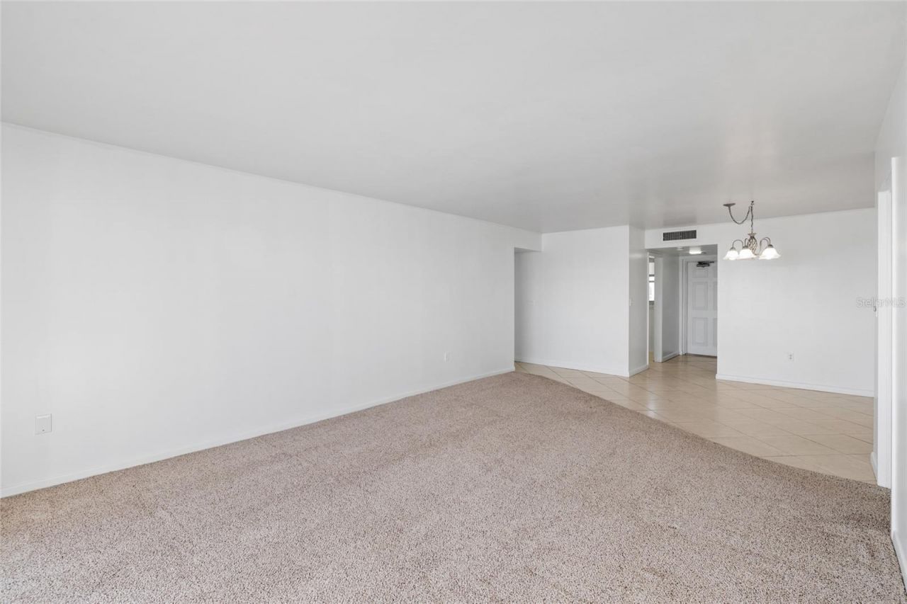 5108 Brittany Drive S, Unit 903, Saint Petersburg, FL 33715 Photo