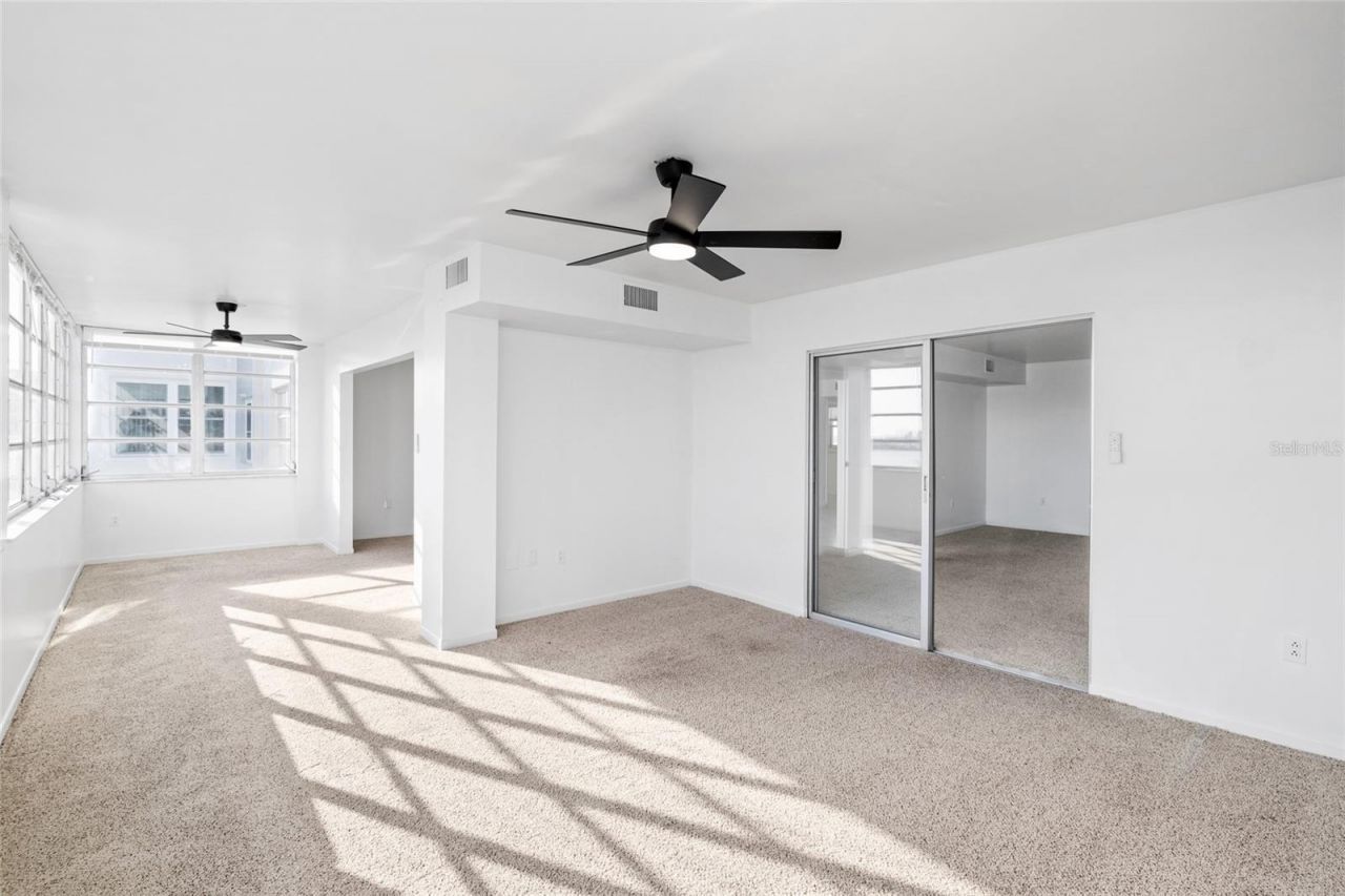 5108 Brittany Drive S, Unit 903, Saint Petersburg, FL 33715 Photo