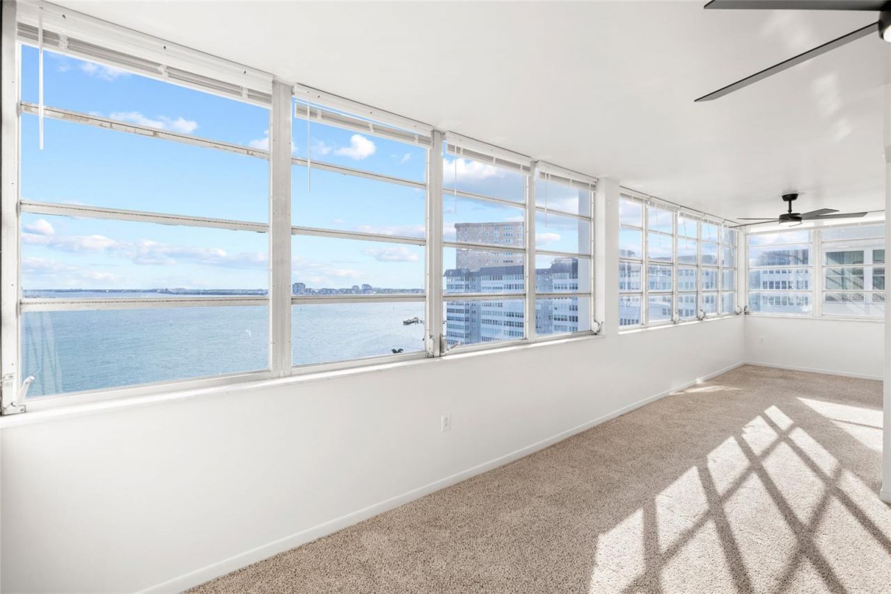 5108 Brittany Drive S, Unit 903, Saint Petersburg, FL 33715 Photo