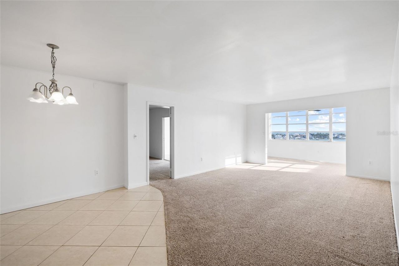 5108 Brittany Drive S, Unit 903, Saint Petersburg, FL 33715 Photo