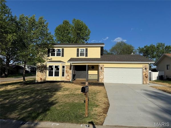 832 Summerview Drive , St Charles, MO 63304