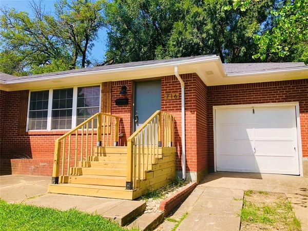 716 Kessler Boulevard , Sherman, TX 75092