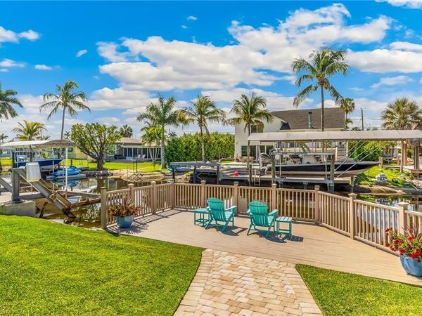 6405 Park RD, FORT MYERS, FL 33908