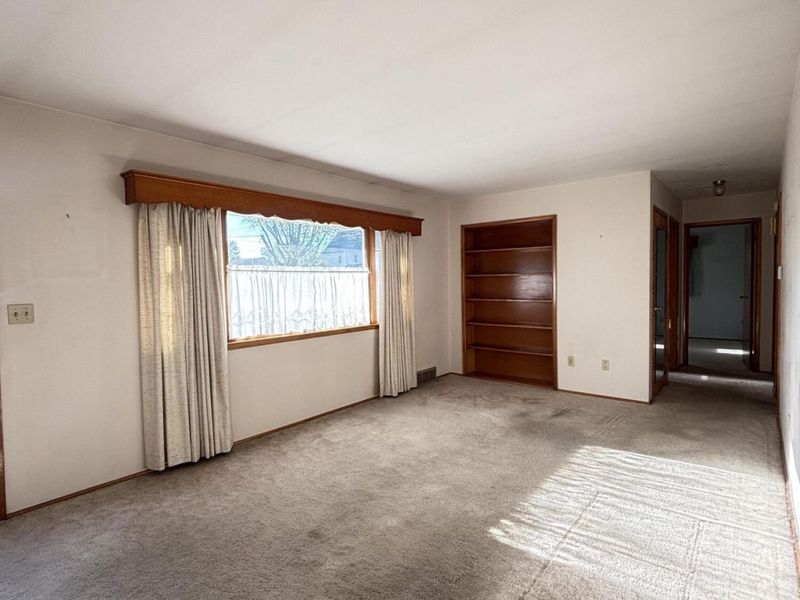 300 S Walnut Street, New Knoxville, OH 45871 Photo 6