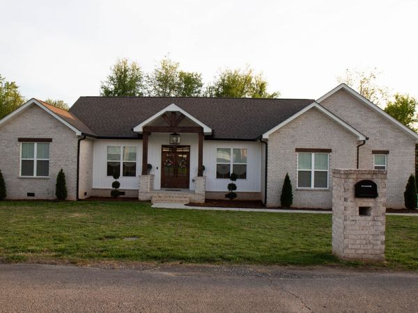 50 Coleson Cir , McMinnville, TN 37110