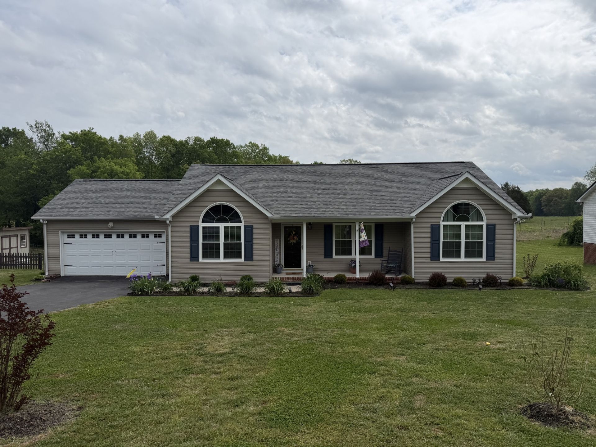 2948 Riley Creek Rd , Normandy, TN 37360 Main Photo