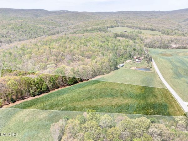 7 Smith Mountain Rd, Rockwood, TN 37854