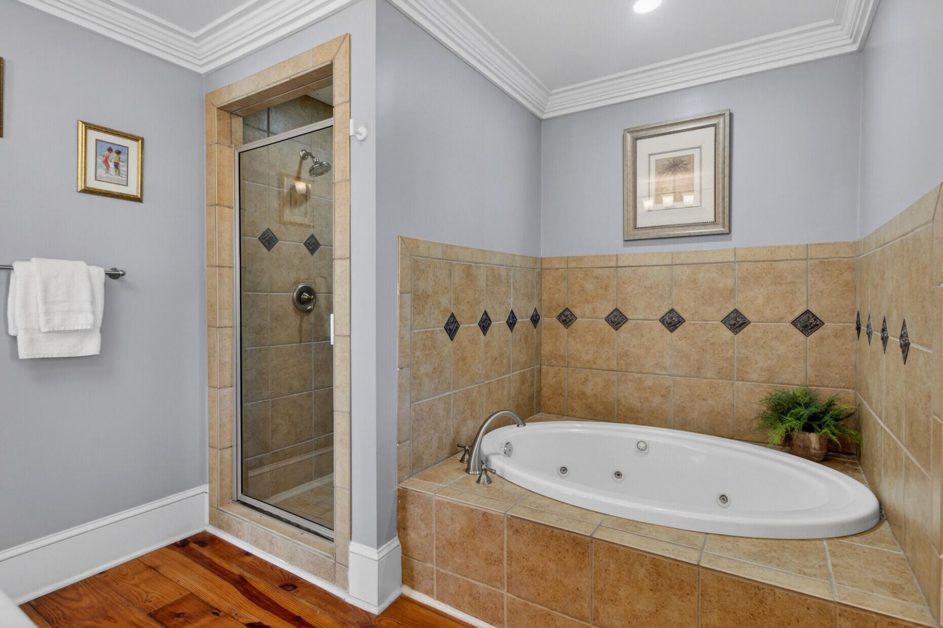 10 10th Avenue Photo 15