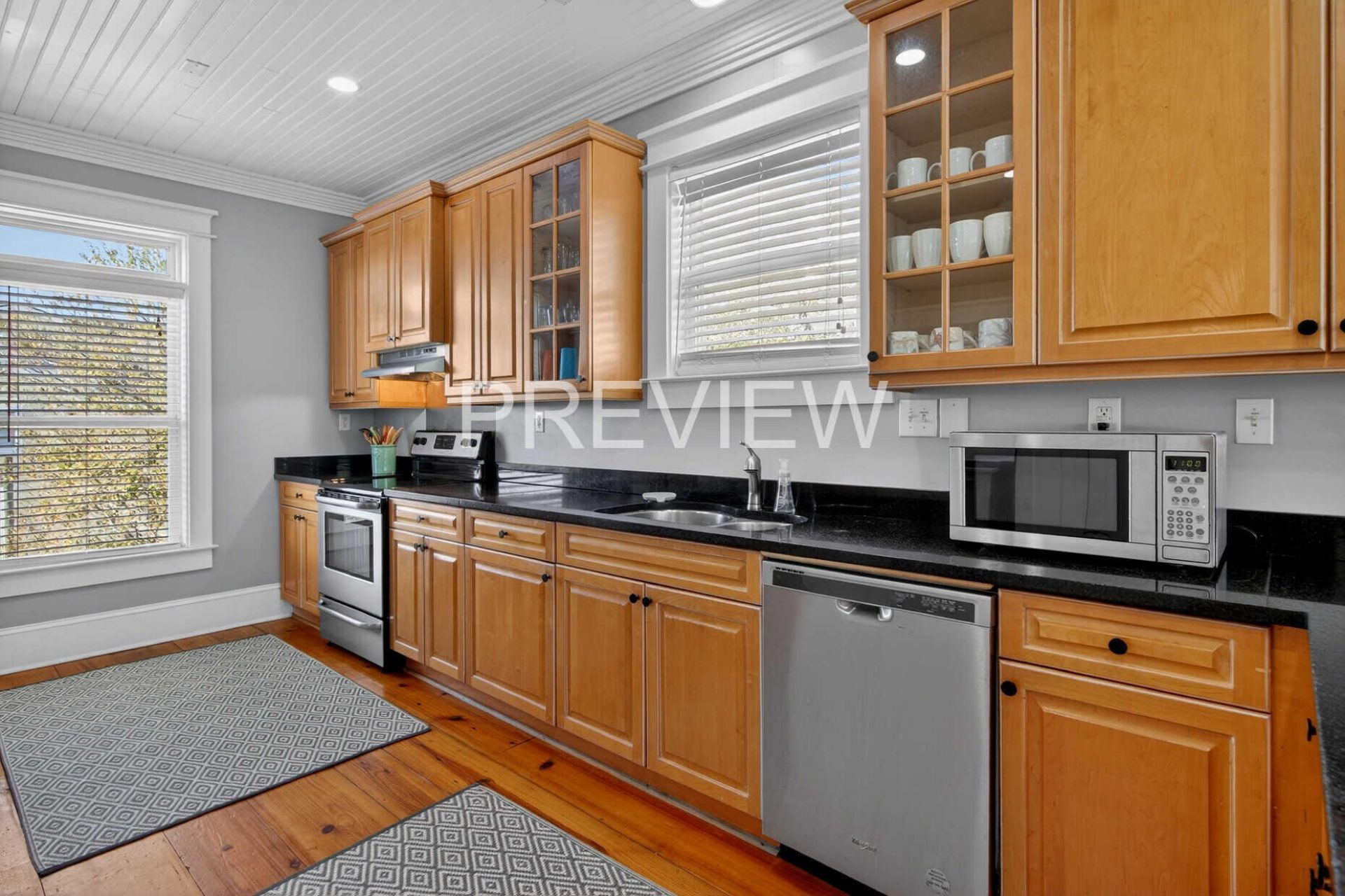 10 10th Avenue Photo 20