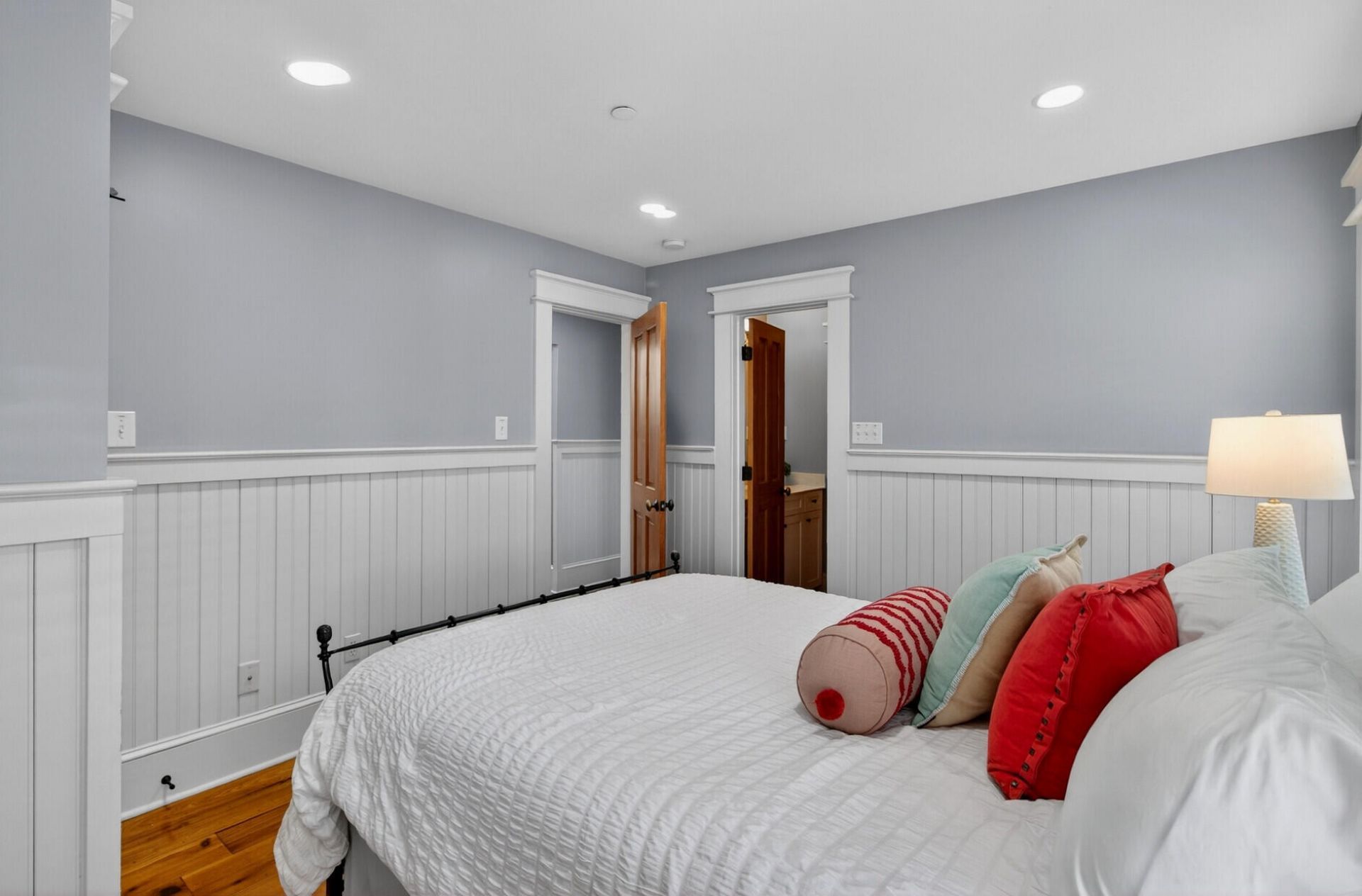 10 10th Avenue Photo 20