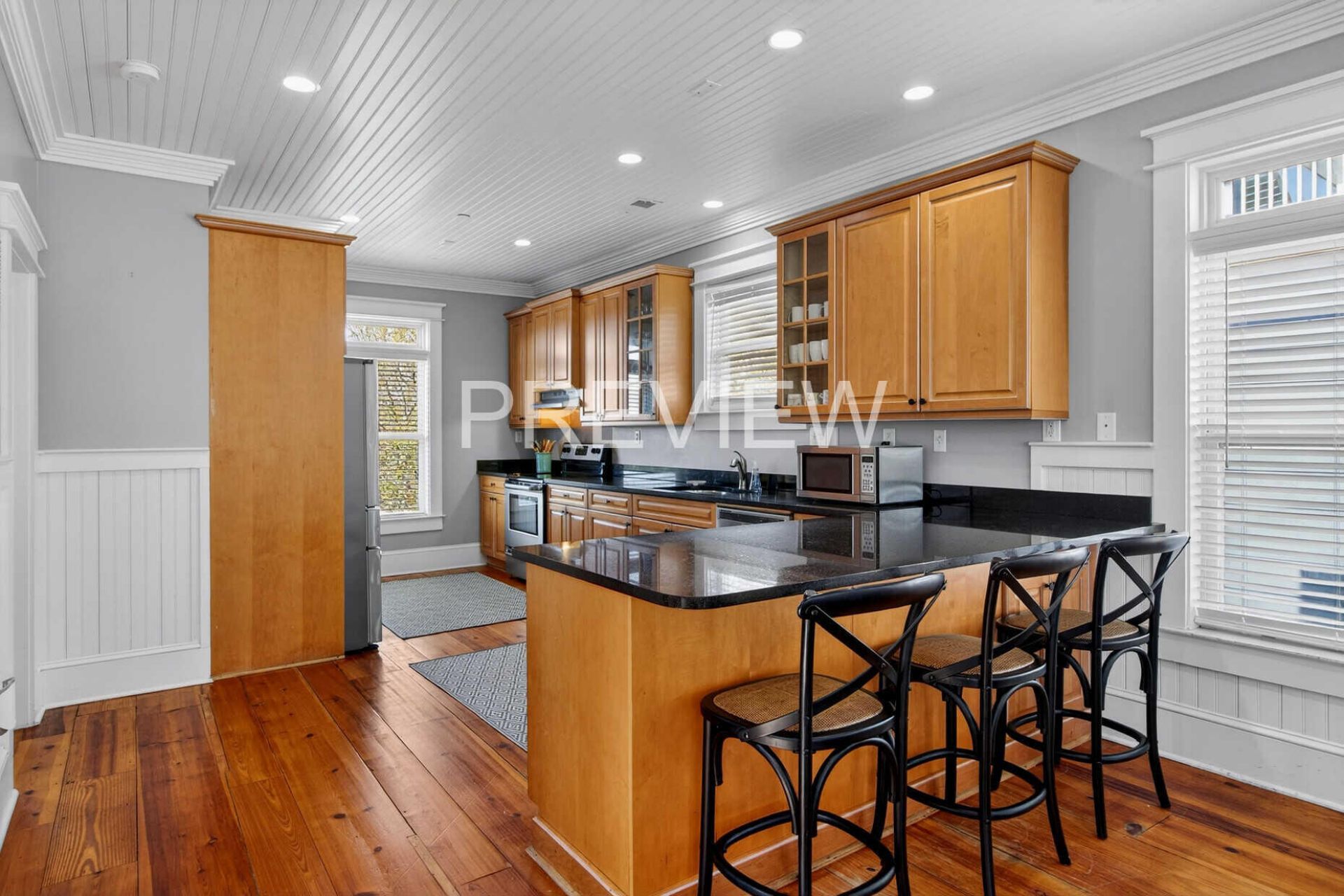 10 10th Avenue Photo 22