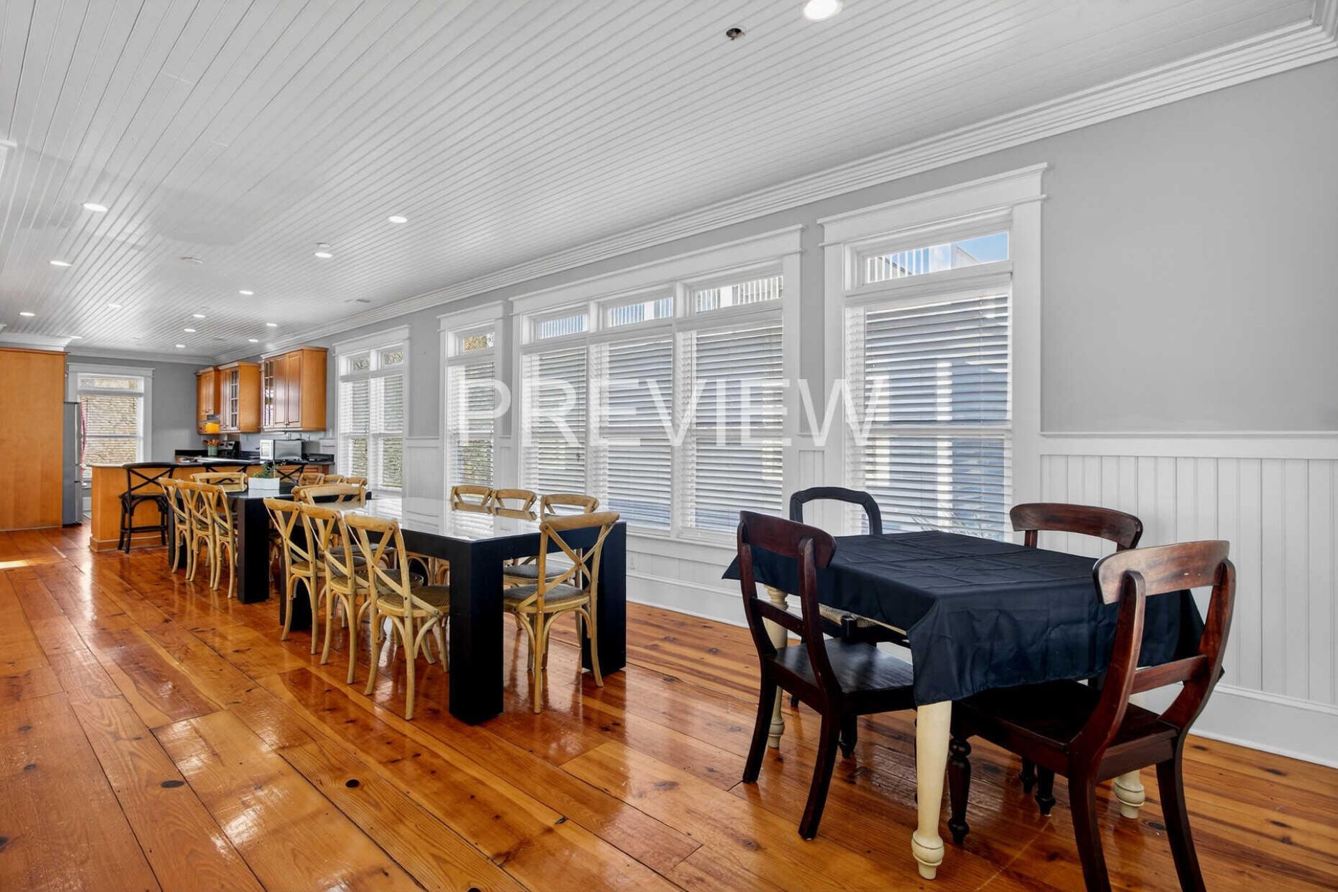 10 10th Avenue Photo 29