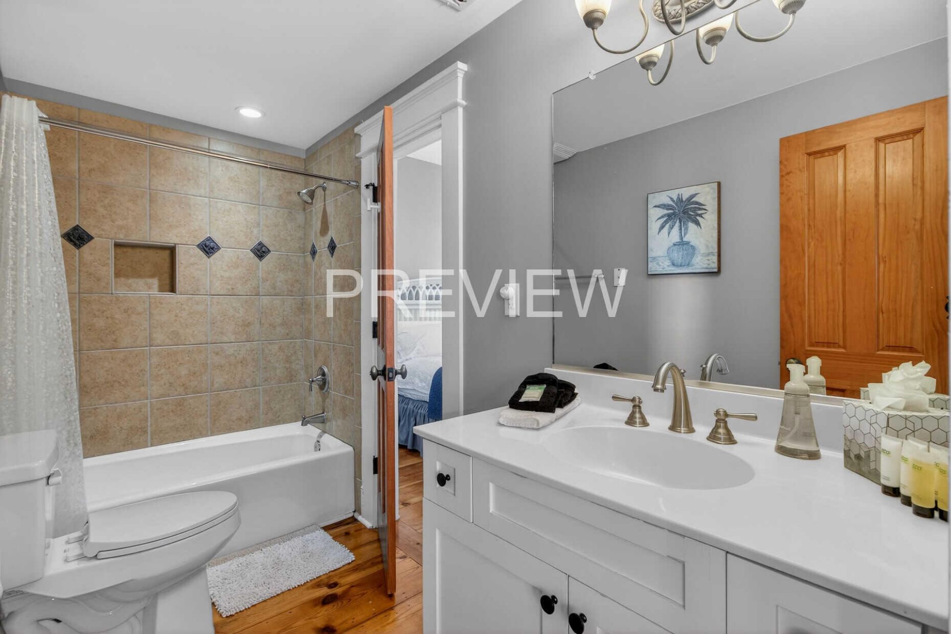 10 10th Avenue Photo 34