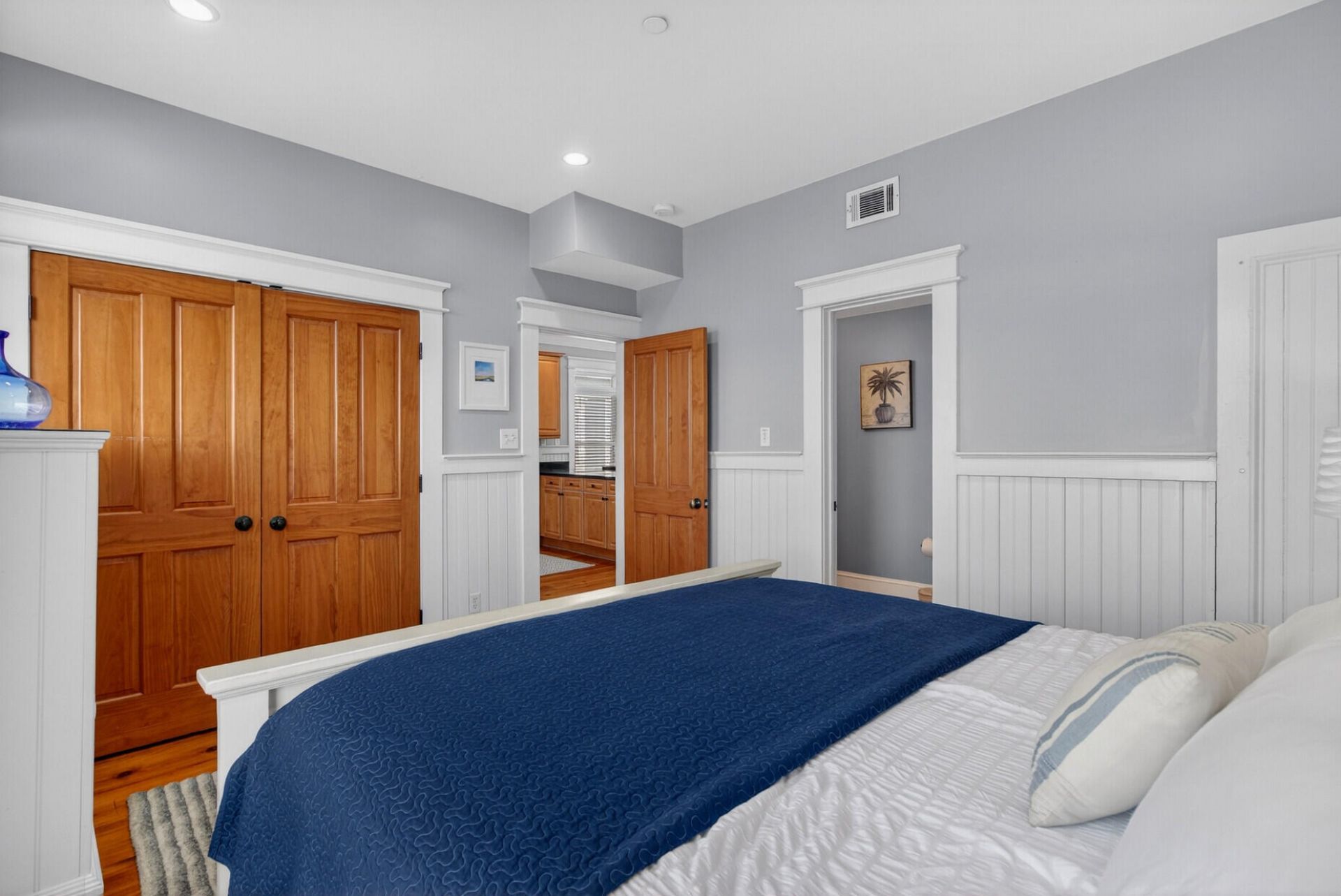 10 10th Avenue Photo 46