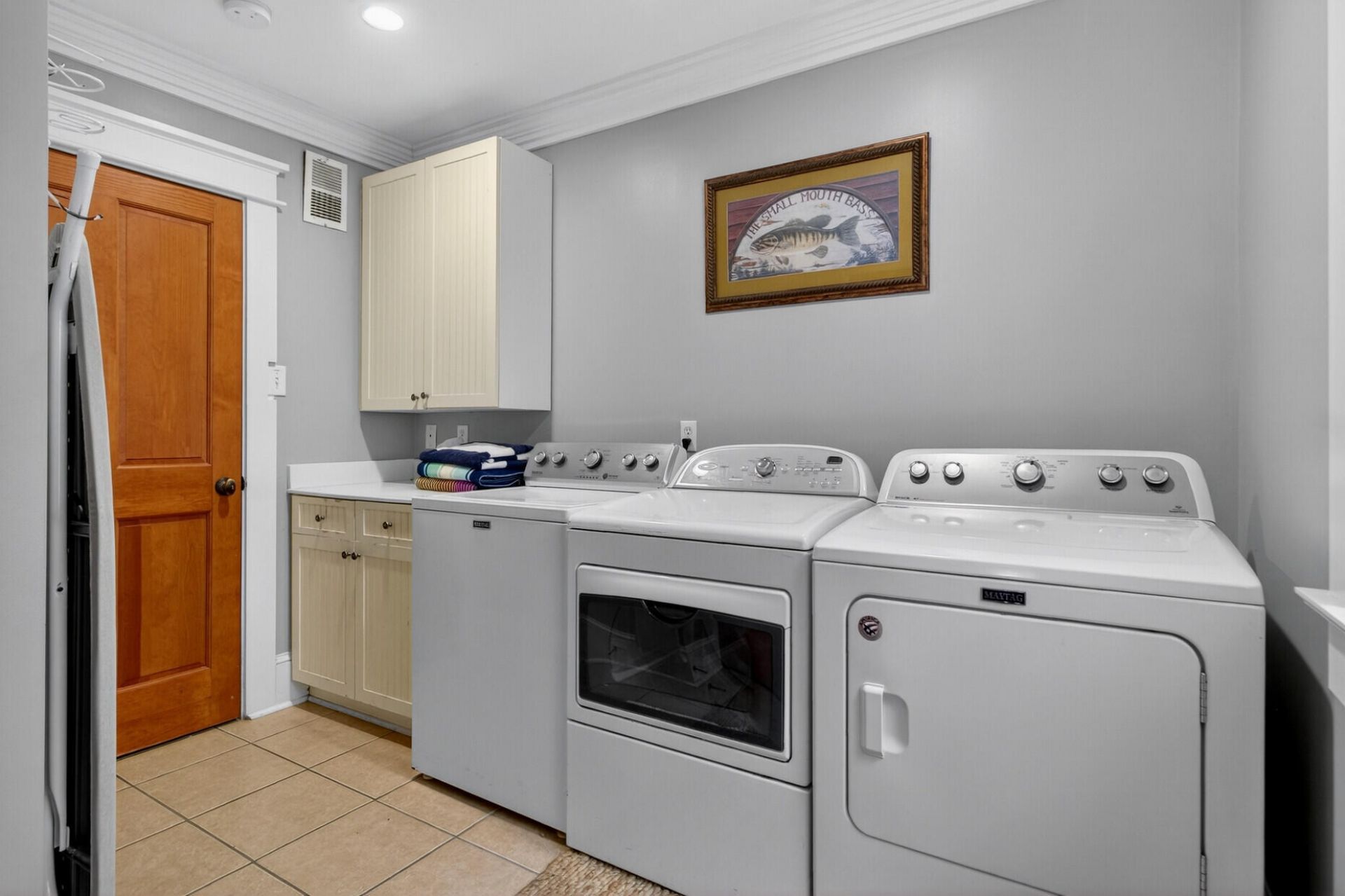 10 10th Avenue Photo 60