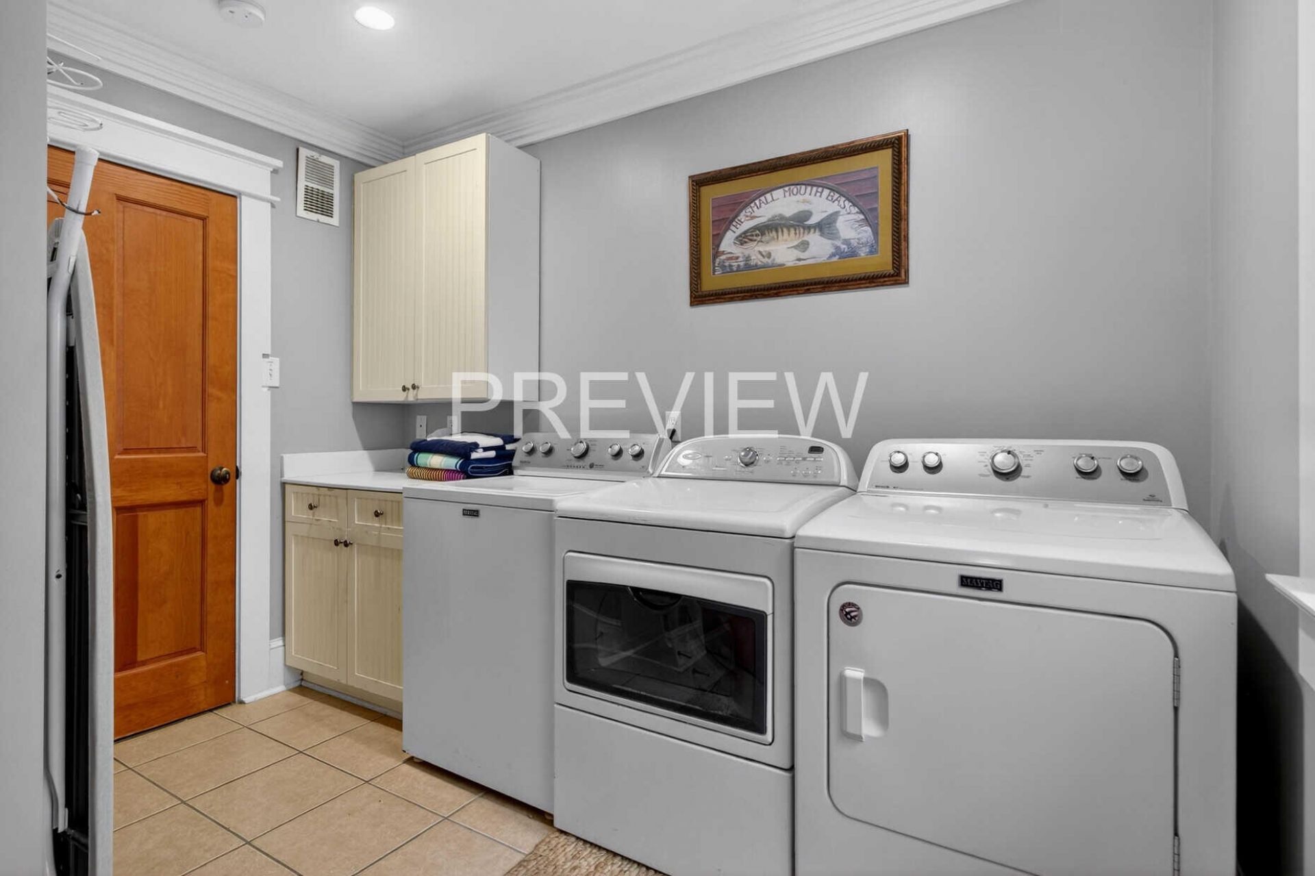 10 10th Avenue Photo 86