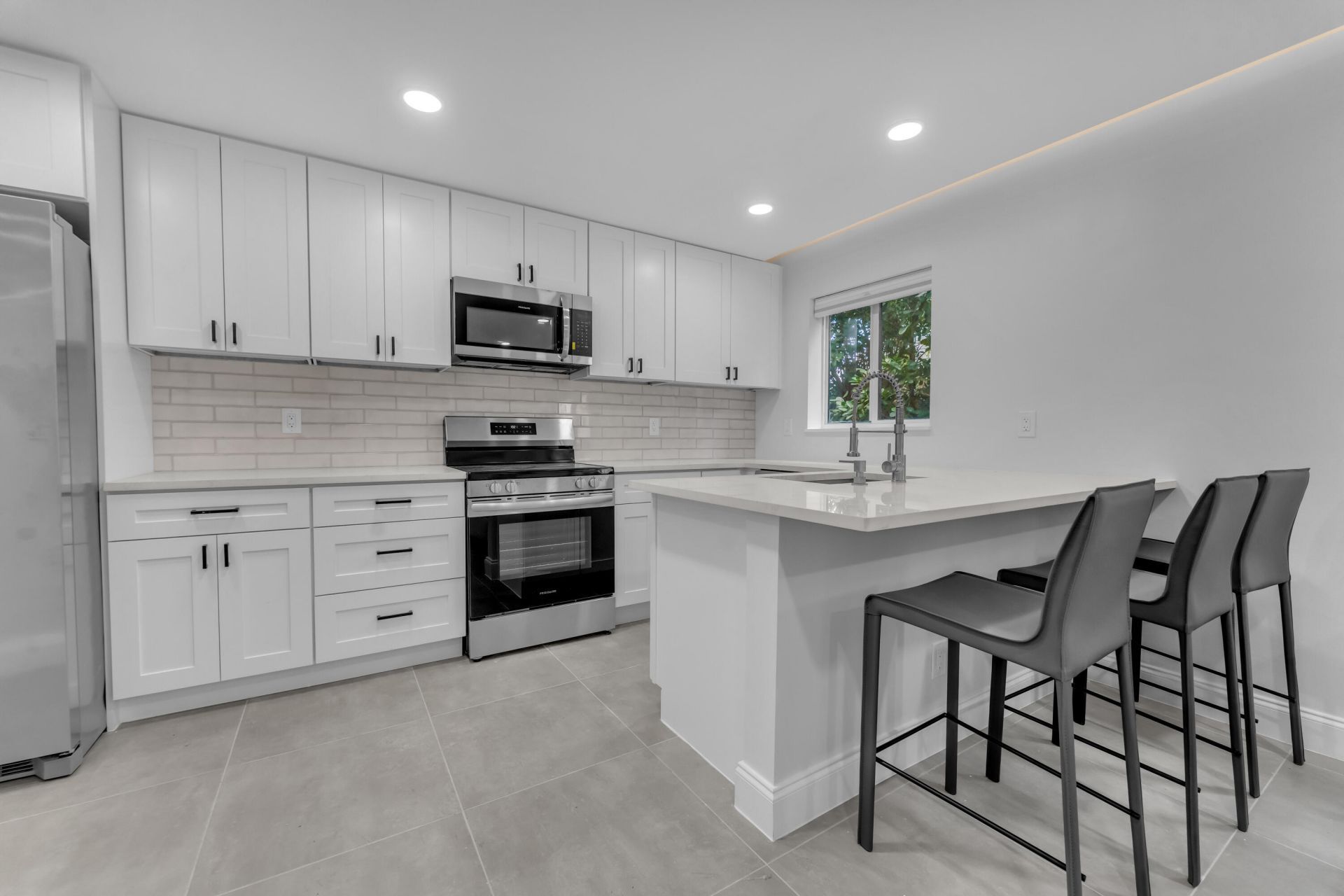 381 SE 15th Avenue, Unit 1, Deerfield Beach, FL 33441 Photo