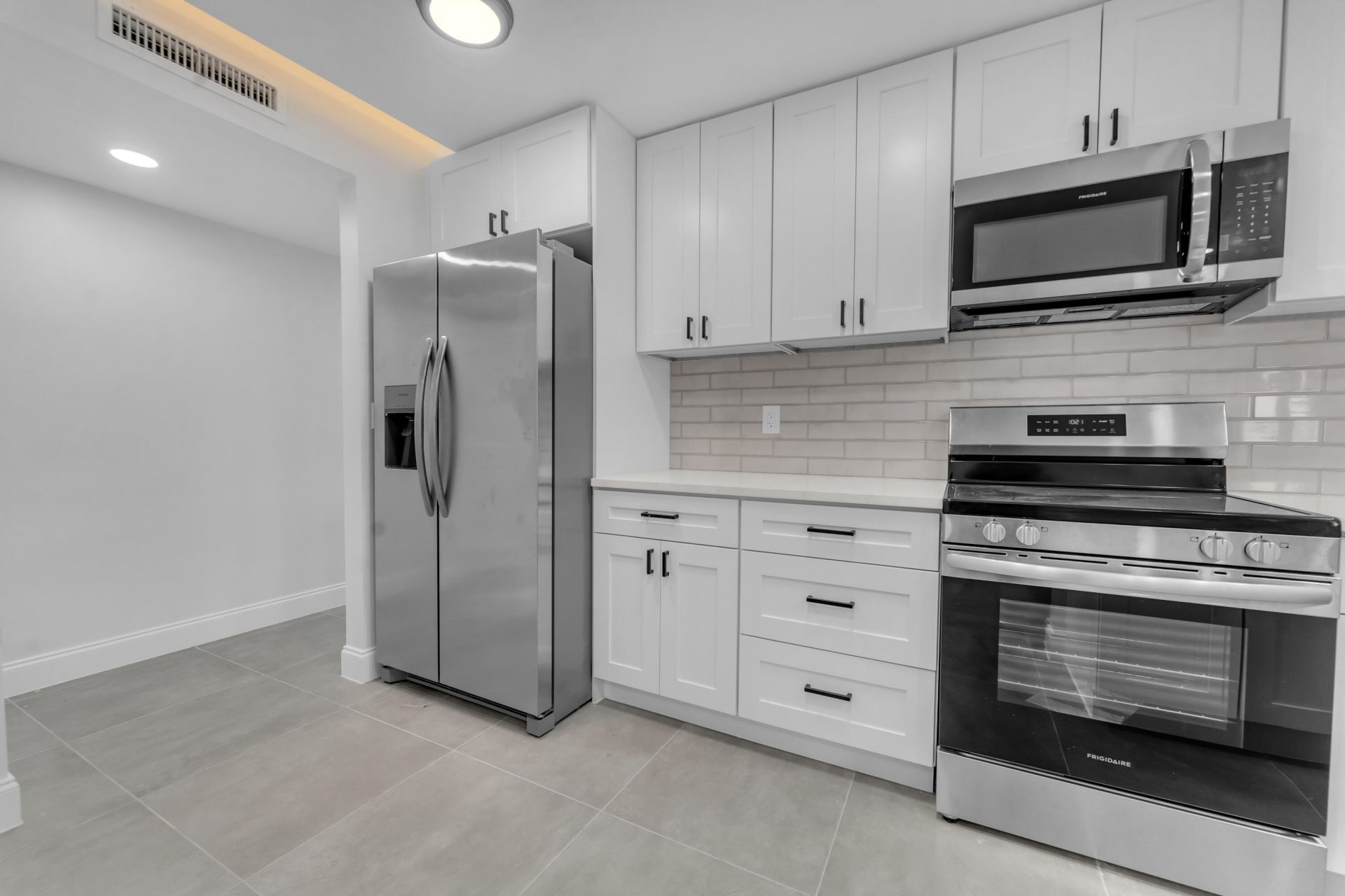 381 SE 15th Avenue, Unit 1, Deerfield Beach, FL 33441 Photo