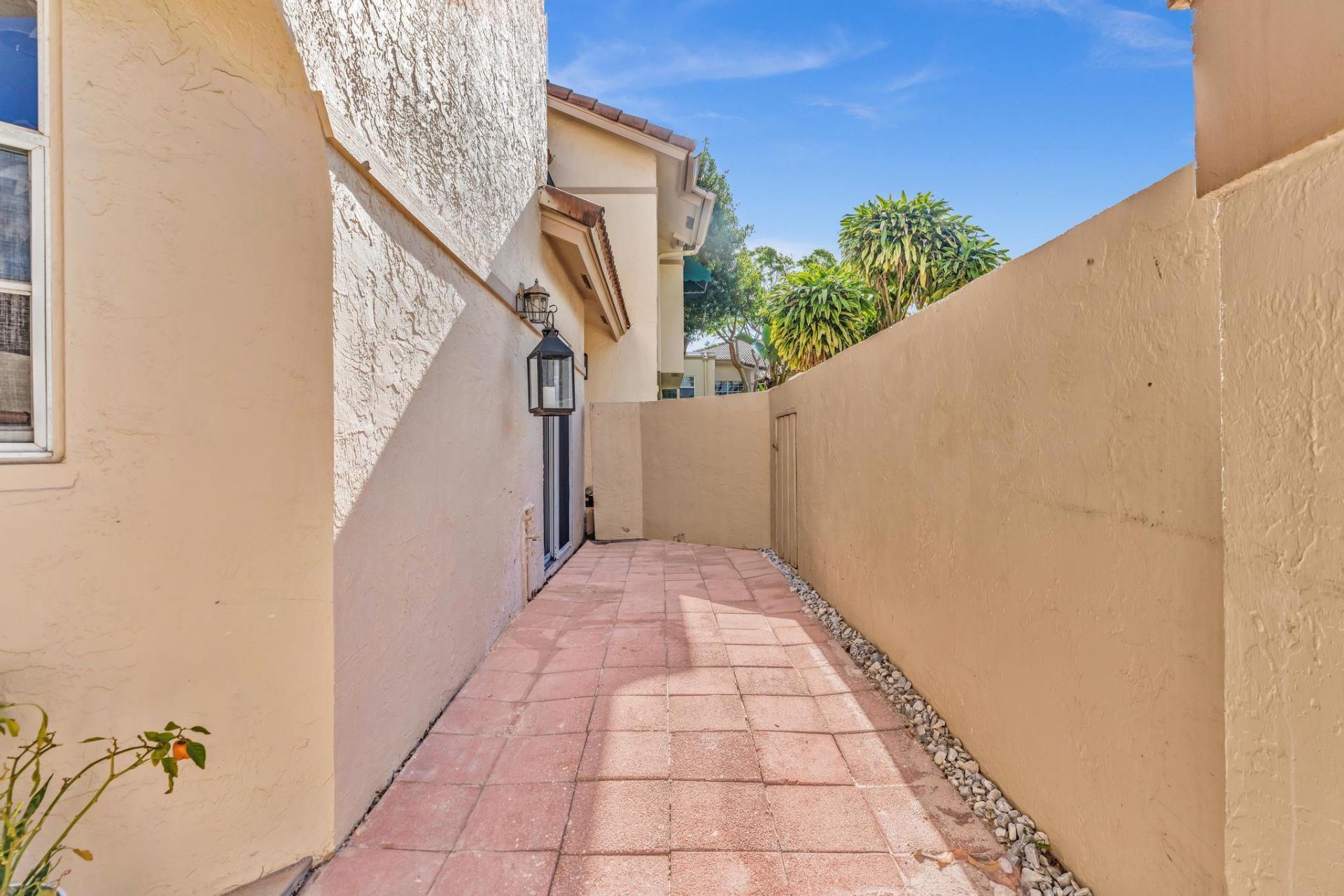 6663 Via Regina, Boca Raton, FL 33433 Photo