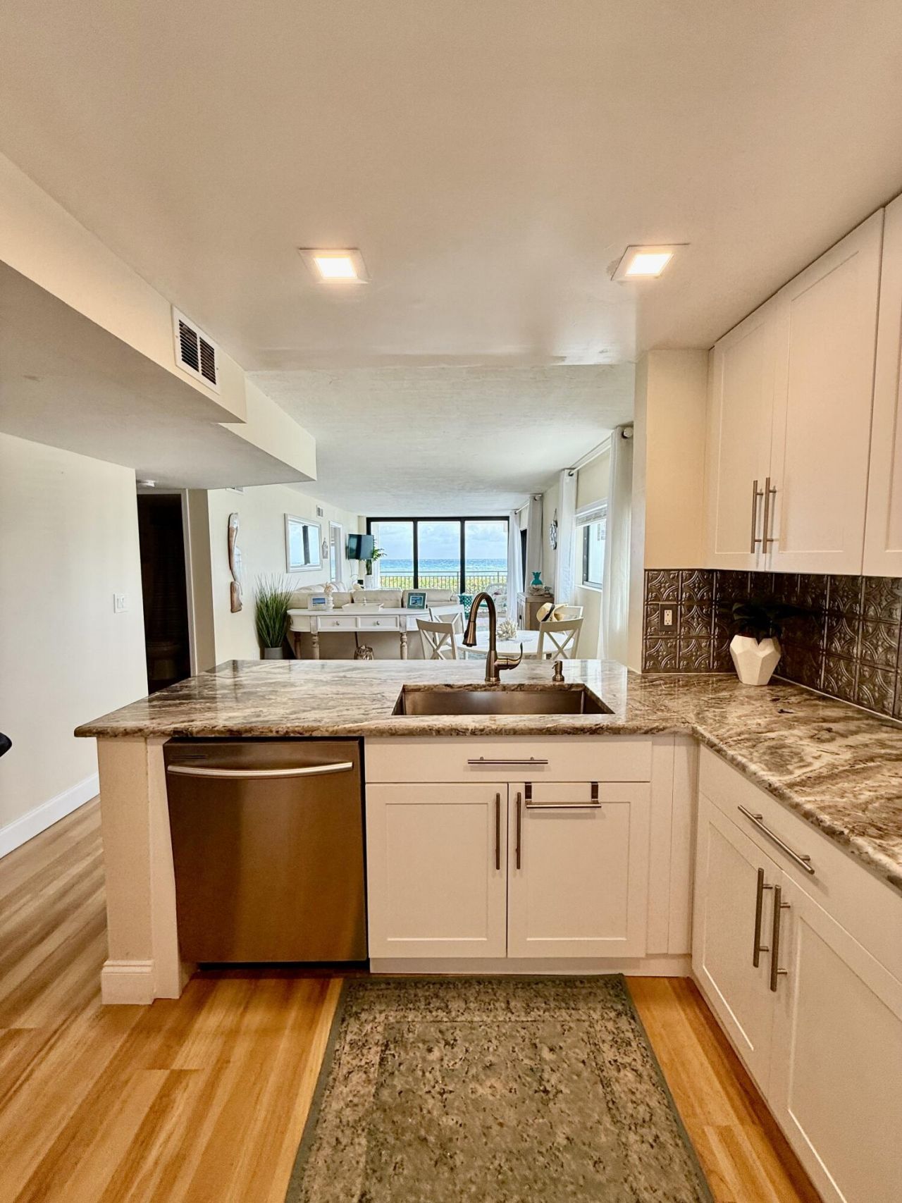 10102 S Ocean Drive, Unit 210a, Jensen Beach, FL 34957 Photo