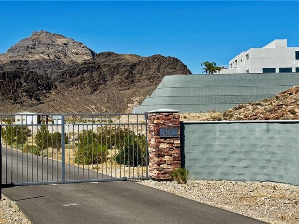 4560 JARVIS Road, Pahrump, NV 89060