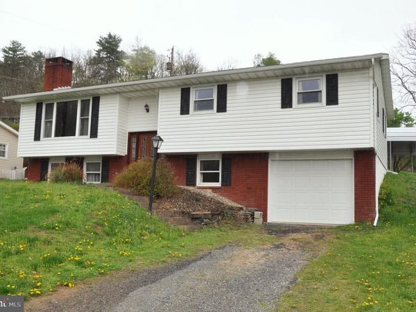 16 BEECH LANE , LOCK HAVEN, PA 17745