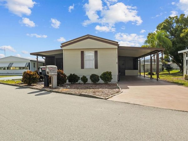 132 ORANGEWOOD DRIVE, Unit 68, LAKE WALES, FL 33898