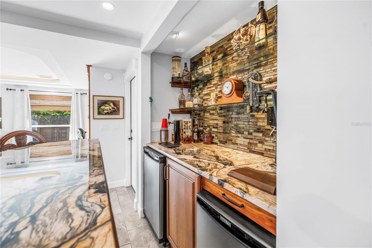 14261 Passage Way, Seminole, FL 33776 Photo