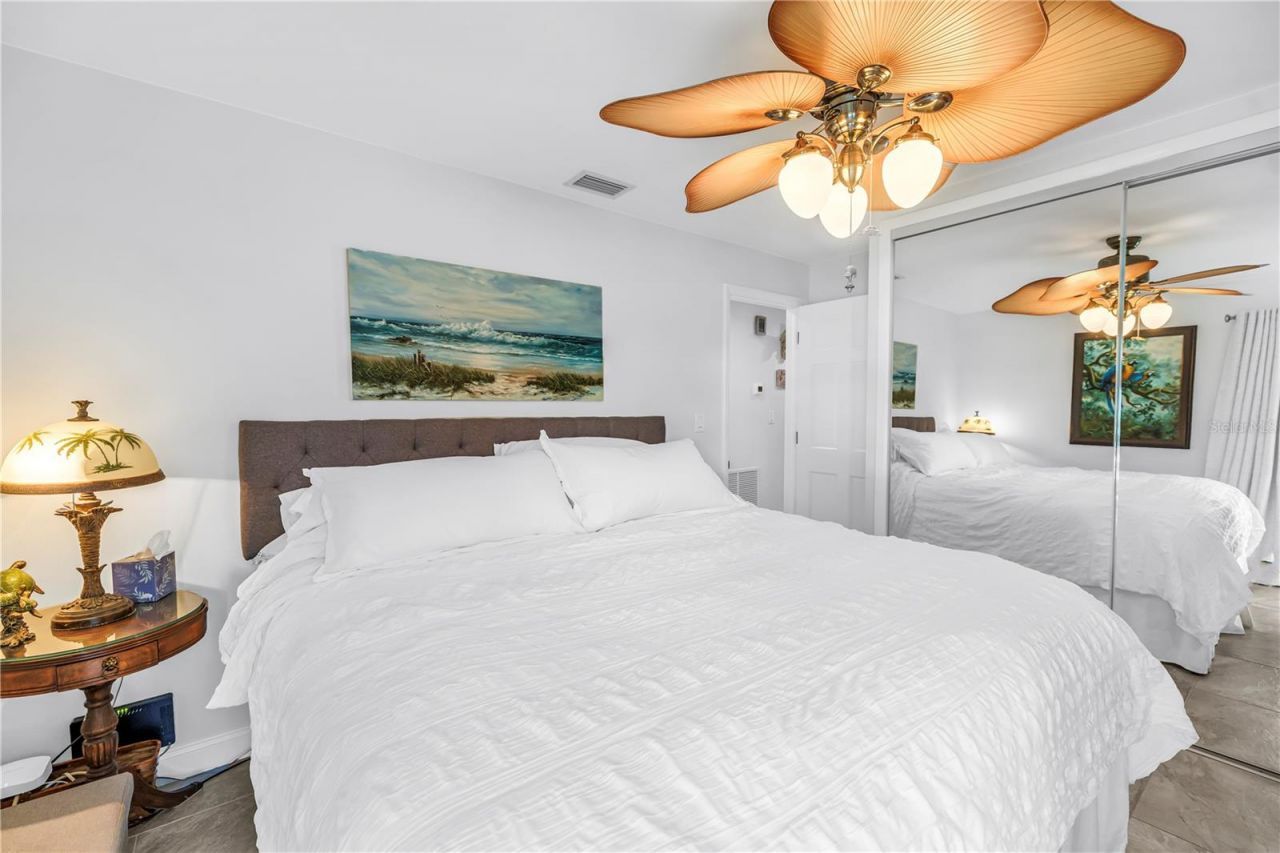 14261 Passage Way, Seminole, FL 33776 Photo