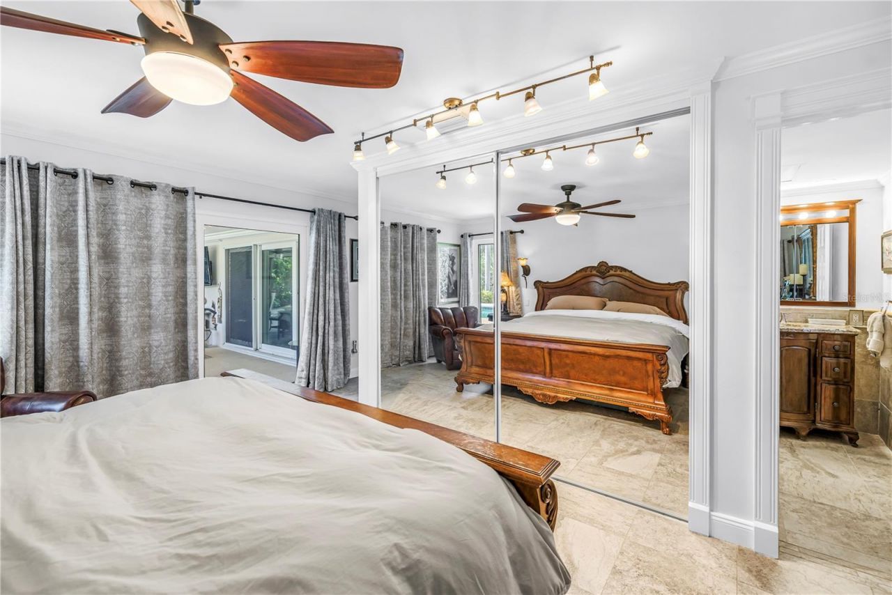 14261 Passage Way, Seminole, FL 33776 Photo