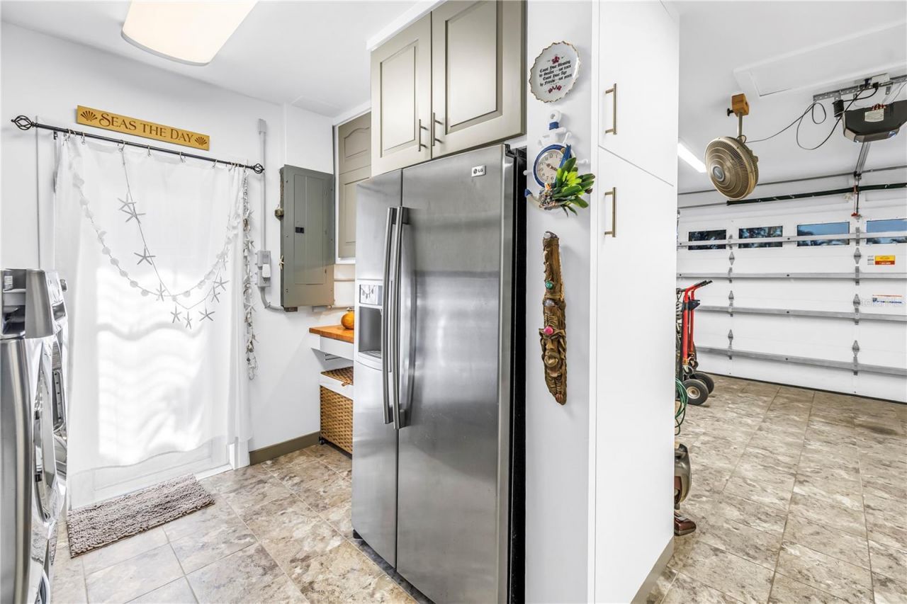 14261 Passage Way, Seminole, FL 33776 Photo