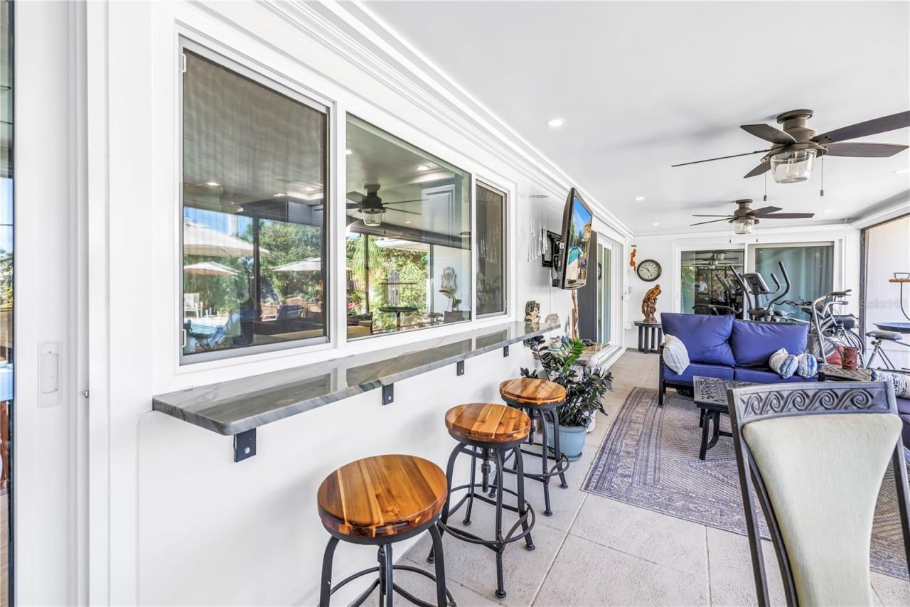 14261 Passage Way, Seminole, FL 33776 Photo