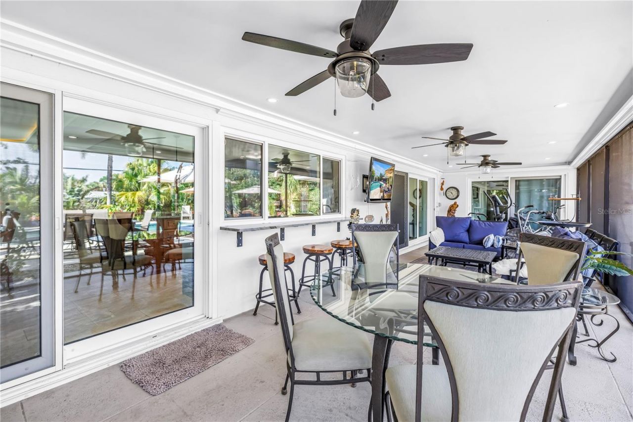 14261 Passage Way, Seminole, FL 33776 Photo