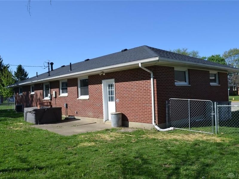 4642 Laredo Street, Moorefield Township, OH 45503 Photo 31