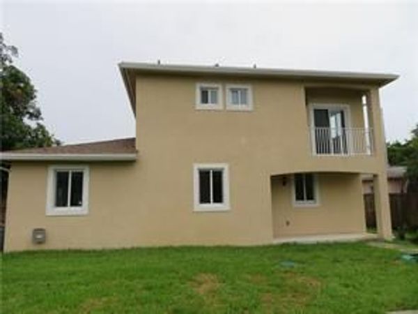 1944 E Sheridan Street, Unit A-b, Hollywood, FL 33020