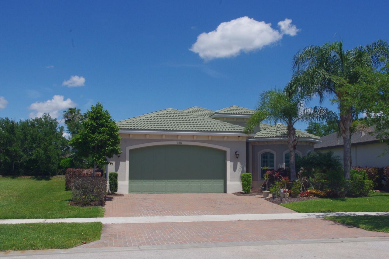 11441 SW Lake Park Drive, Port Saint Lucie, FL 34987 Photo
