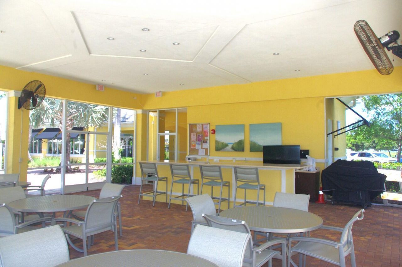 11441 SW Lake Park Drive, Port Saint Lucie, FL 34987 Photo