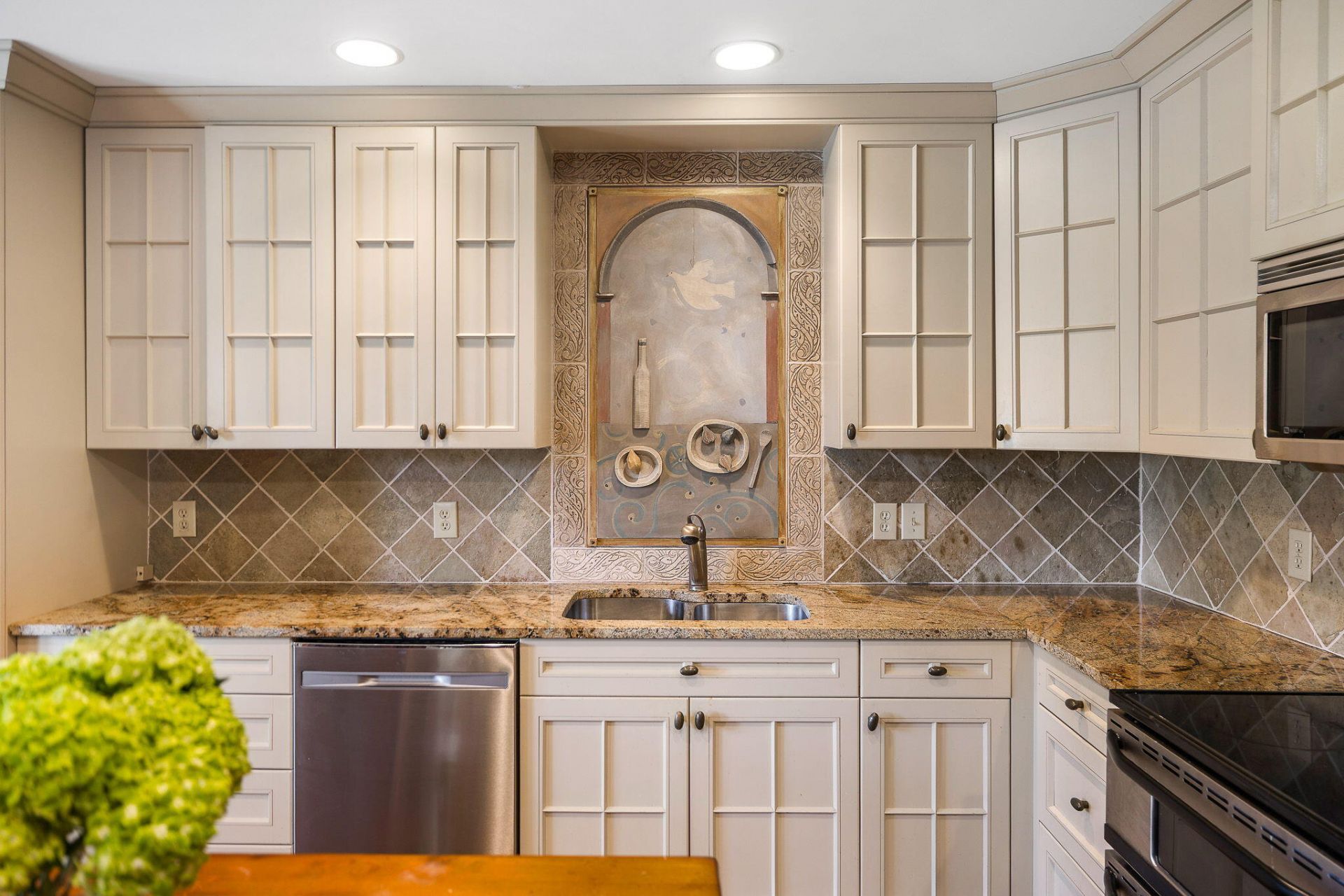 236 Sparrow Hawk Road Photo 11