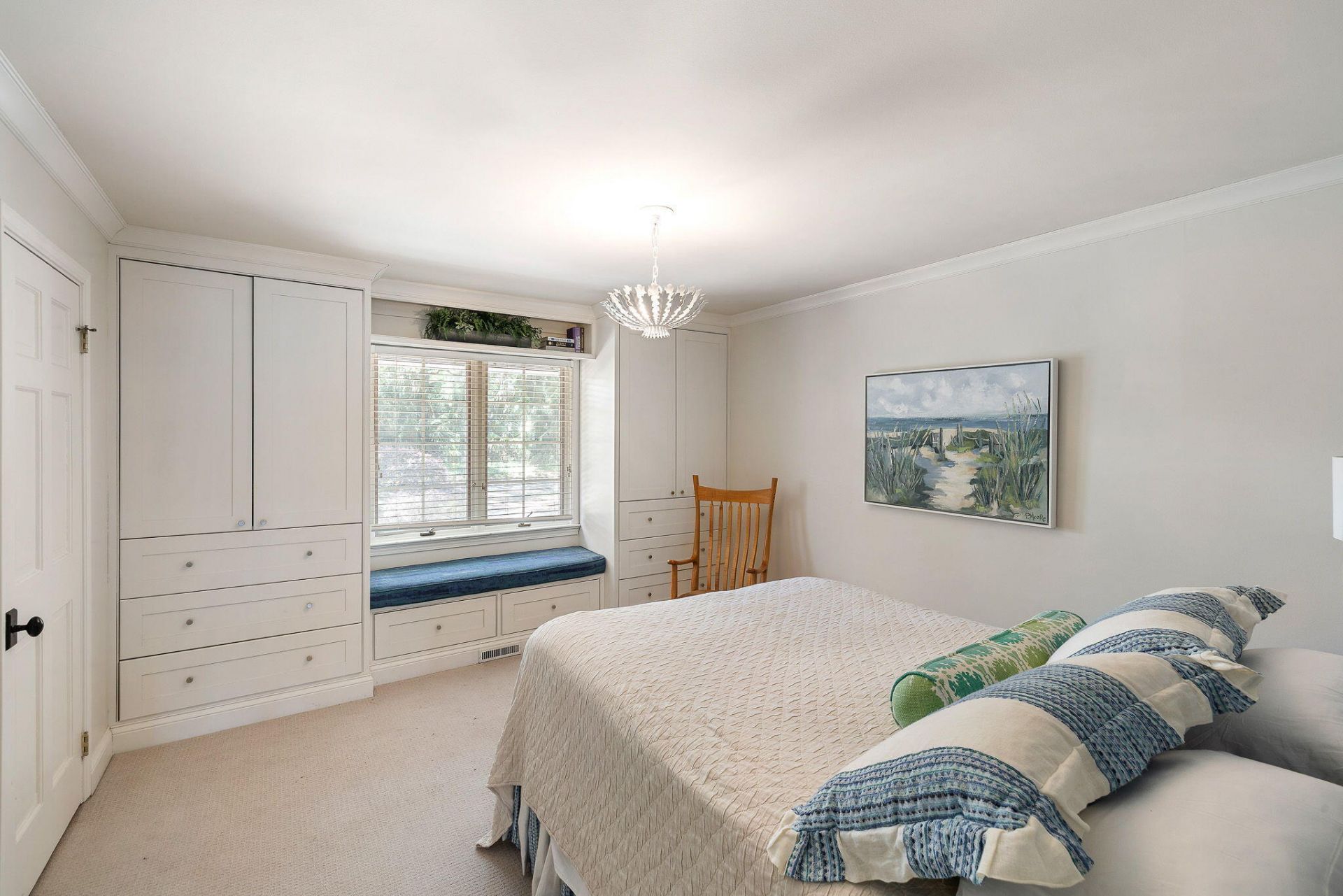 236 Sparrow Hawk Road Photo 17