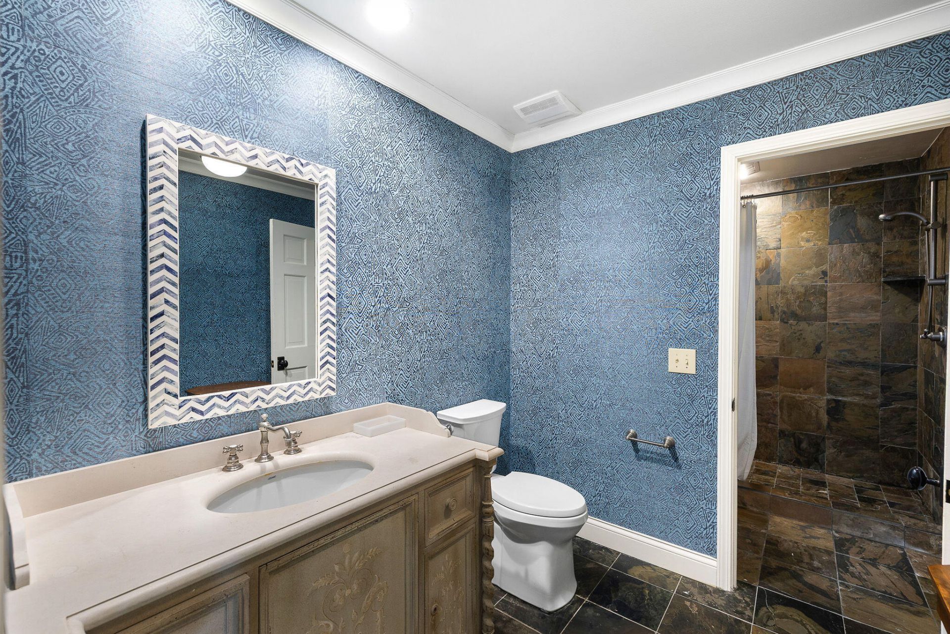 236 Sparrow Hawk Road Photo 21