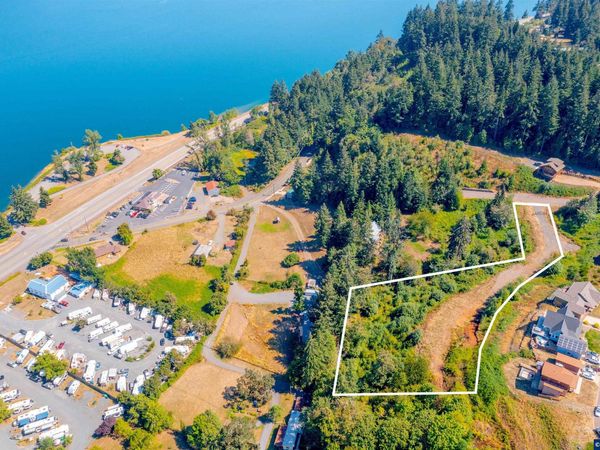 6332 Lake Pointe Wy, Sweet Home, OR 97386