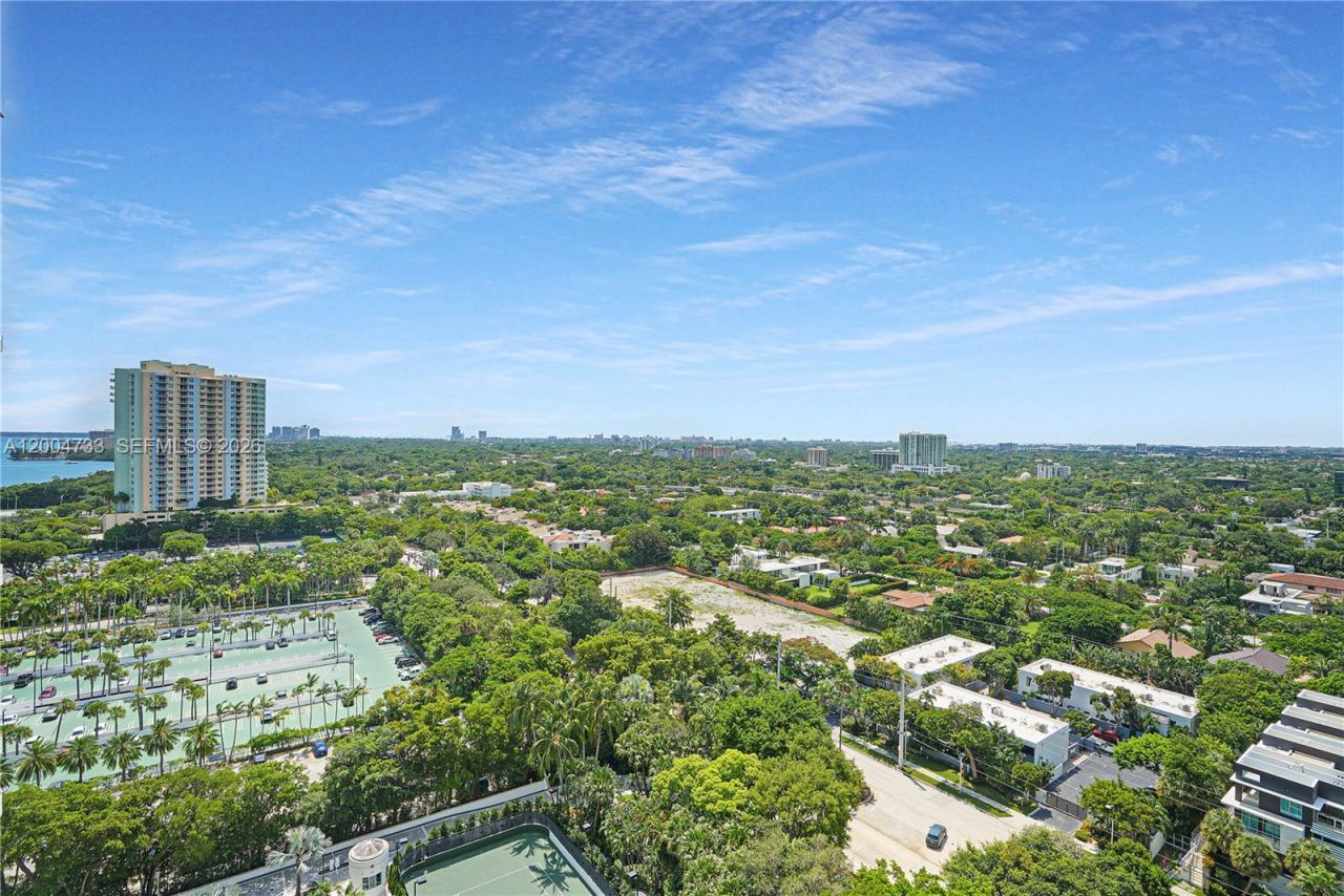 2101 Brickell Ave , Unit 1812, Miami, FL 33129 Photo