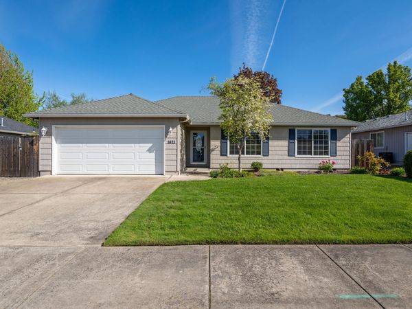 1621 Hollyhock Drive, Medford, OR 97504