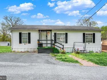 2580 LEWISBERRY ROAD , Unit 13, YORK HAVEN, PA 17370