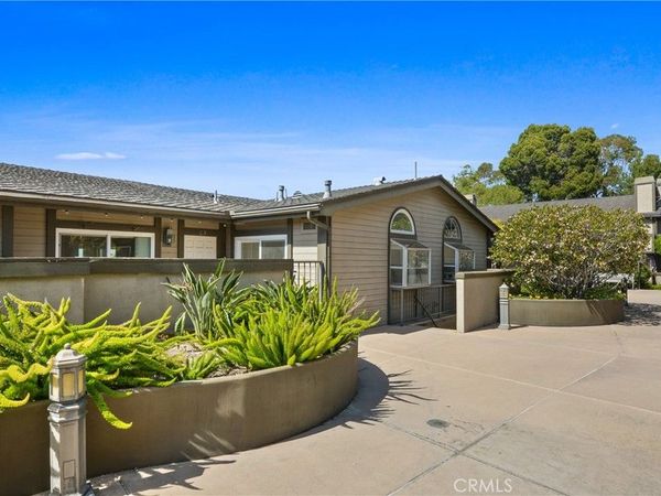 2175 Pacific , Unit C3, Costa Mesa, CA 92627