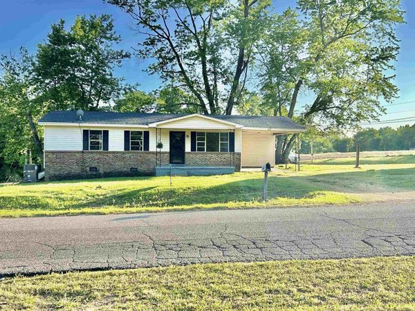 689 WILLIAMS SWITCH RD, Ripley, TN 38063