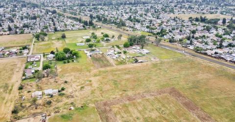 8645 Carlisle Ave, Sacramento, CA 95828 Photo